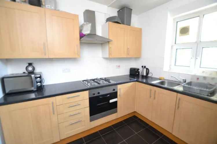2 Bedroom Flat for Sale London SE11 New China Walk Estate