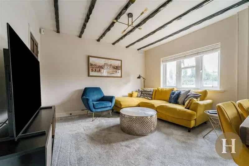 3 bed house for sale