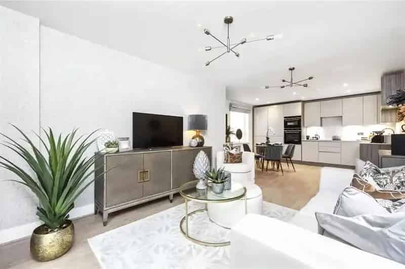 2 Bedroom Apartment for Sale High Barnet