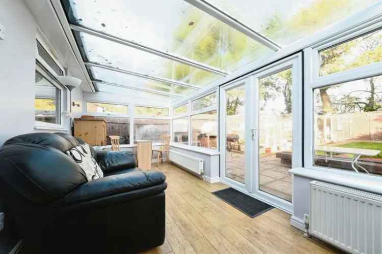 Two Bedroom Bungalow Heacham Spacious Garden Workshop Parking