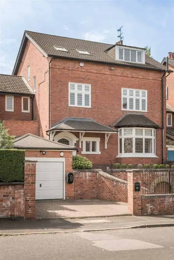 6 Bedroom Detached Edwardian House for Sale in Edgbaston