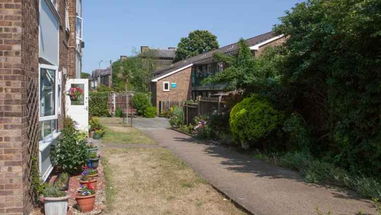 Hanover Rise Allerton House Retirement Apartments Surbiton