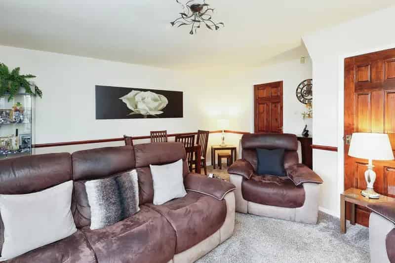 Well Presented Terraced House Shard End Birmingham