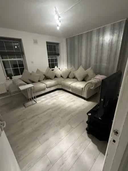Flat For Rent , London, England