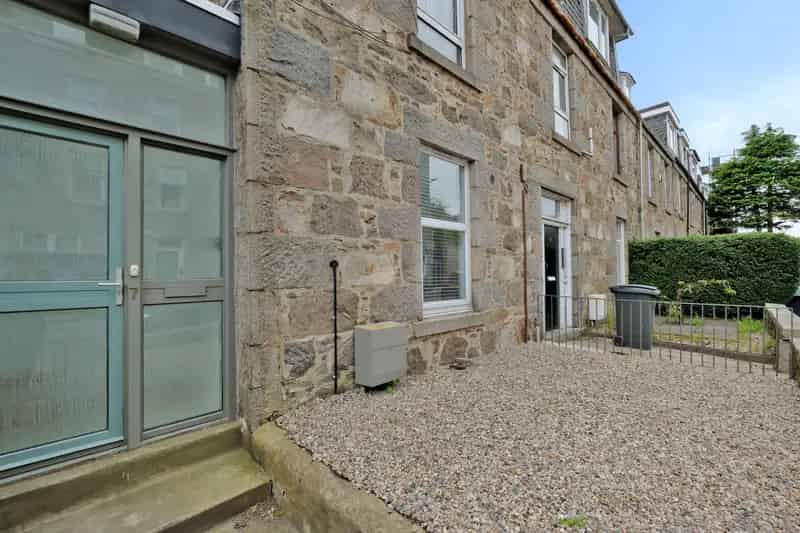 Flat For Rent , 7, Nellfield Place, Aberdeen City, Scotland