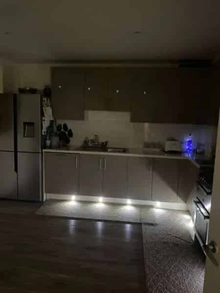 Spacious Family Home 4 Bedrooms 2 Bathrooms