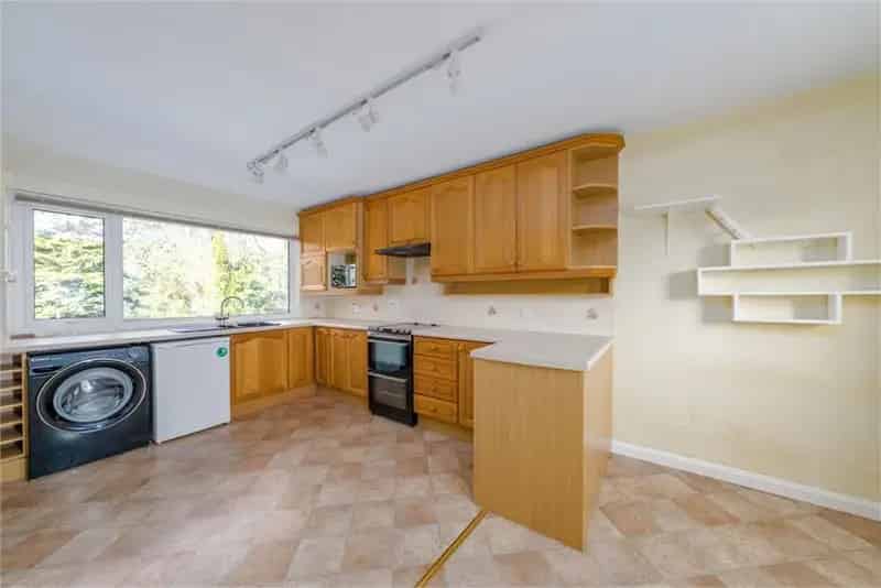 4 Bed Detached House Kelso - Spacious Family Home