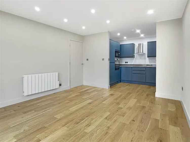 1 Bedroom Flat for Sale