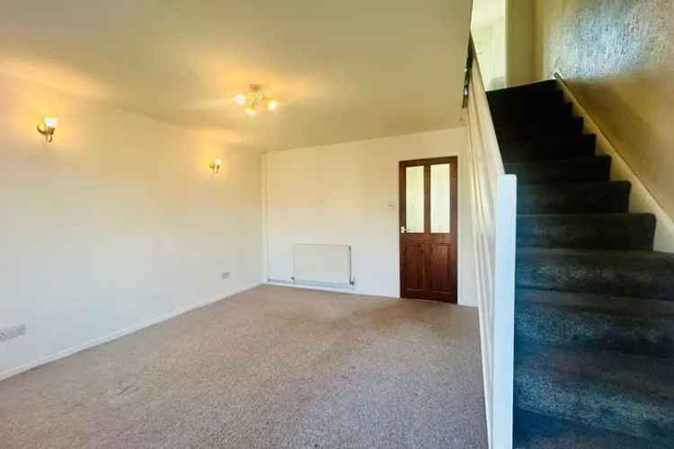 Spacious 2-Bedroom House with Parking - Babis Farm Row Saltash