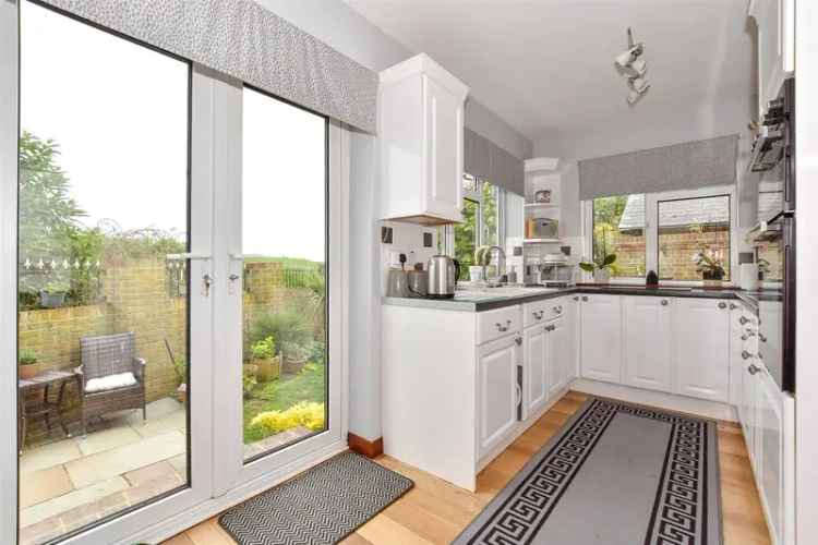 3 Bedroom Detached Bungalow Near Seasalter Beach