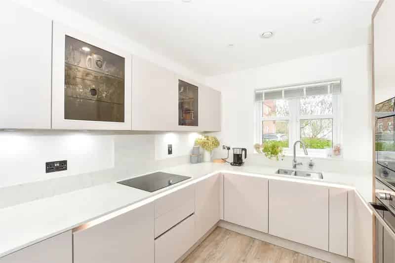 3 Bedroom Detached House for Sale Broadacres