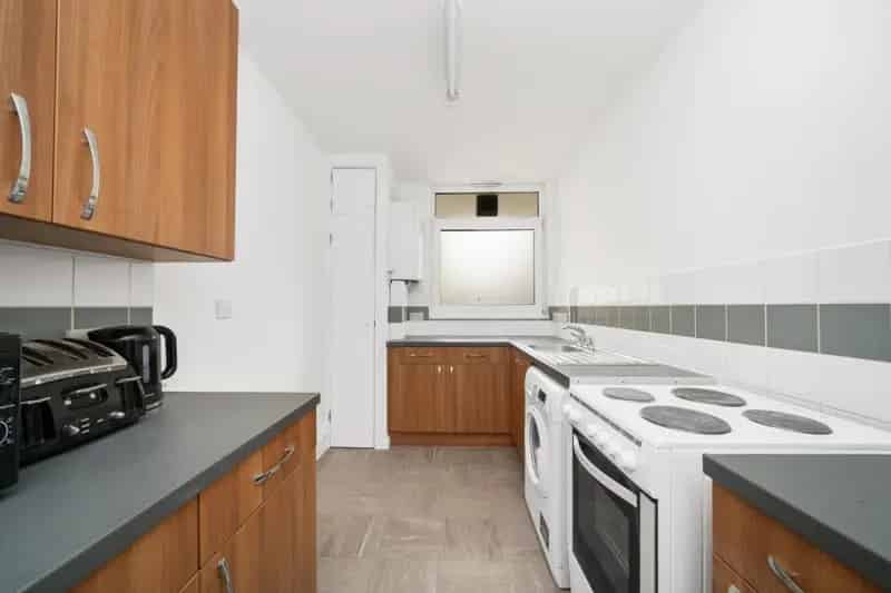One bedroom Flat For Sale 657 SQ FT