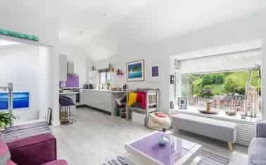 Dartmouth River View Home: Spacious Accommodation and Stunning Views