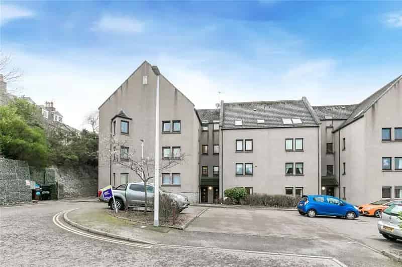 2 Bedroom Flat to Rent in Aberdeenshire
