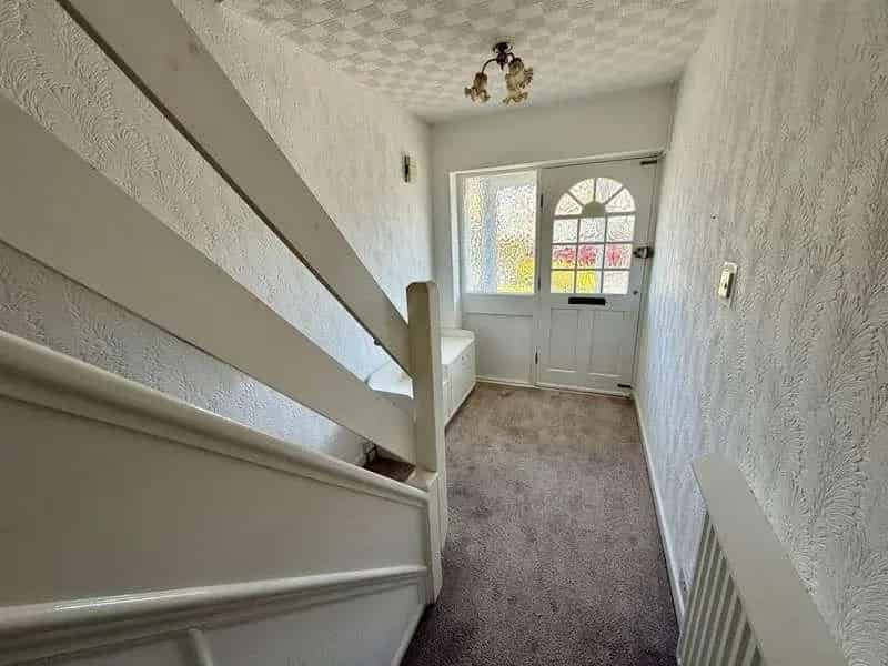 3 Bed End Town House For Sale Navenby Close Solihull