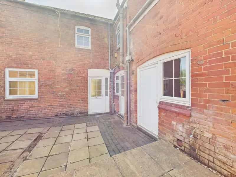 3 Bedroom Cottage for Sale