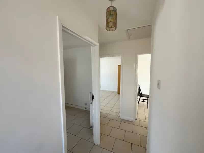 Two Double Bedroom Maisonette near St Albans City Station