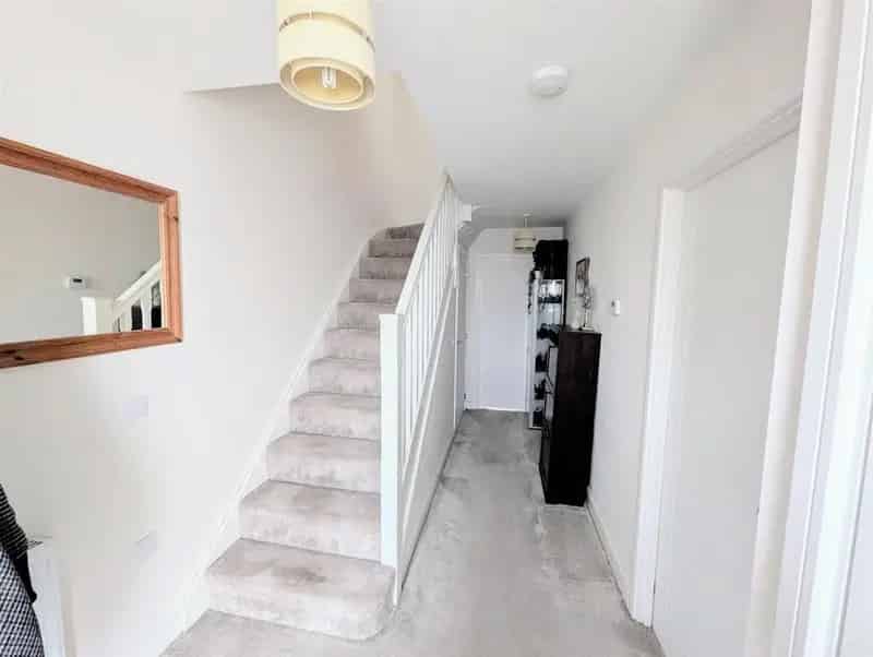 2 Bedroom Semi Detached House for Sale Hall Green B28