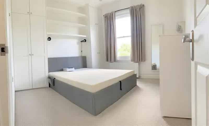 2 bedroom Flat
 To Let
