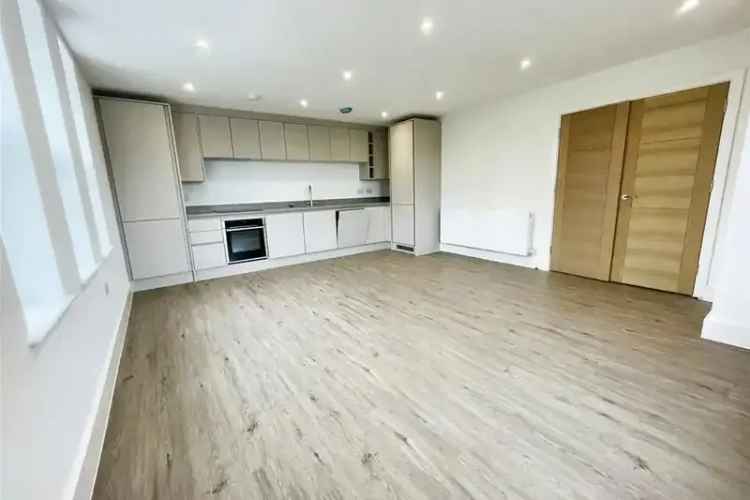 3 Bedroom Penthouse Apartment for Sale Near New Beckenham Station