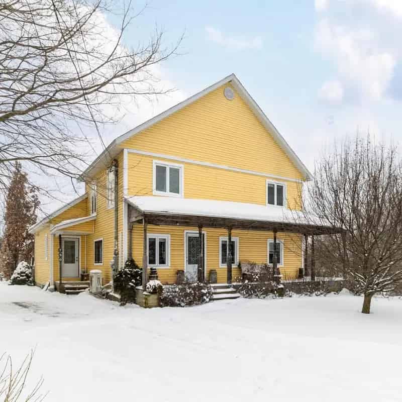 Hobby Farm for Sale near Upton - 8 Stalls, Large Barn