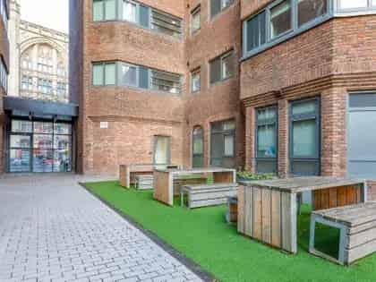 1 Room Flat 66 m² Cardiff Student Studio