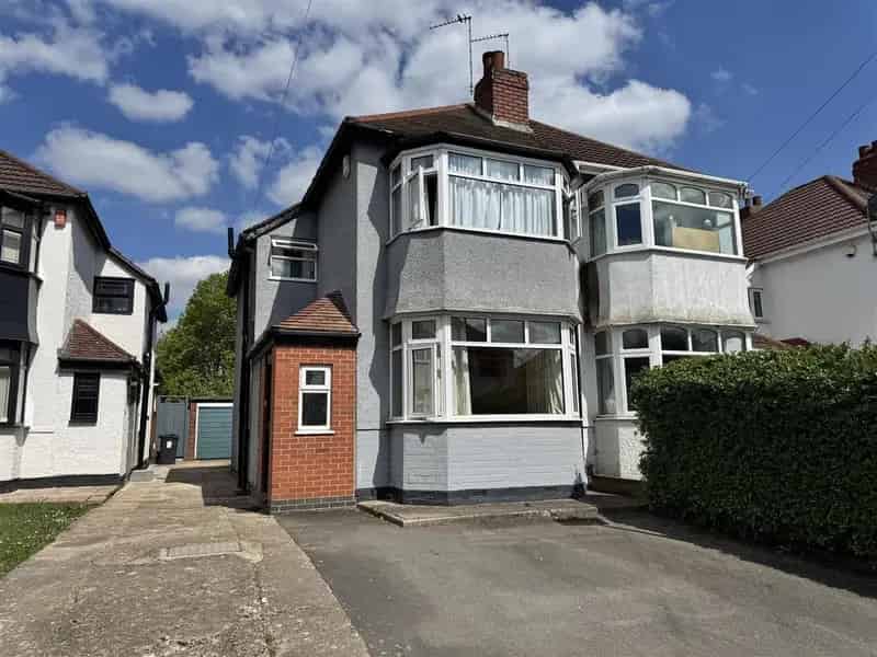 3 Bedroom Semi Detached House For Sale