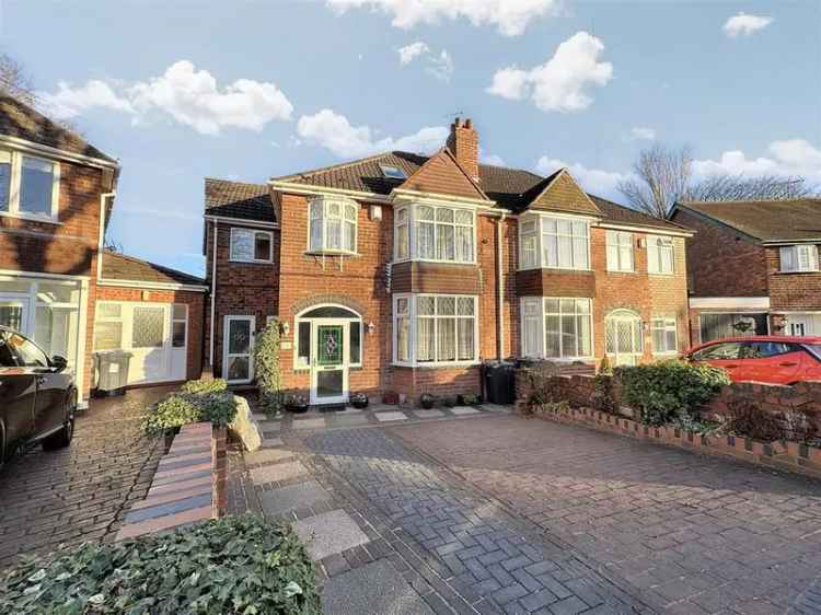 5 bedroom semi-detached house for sale