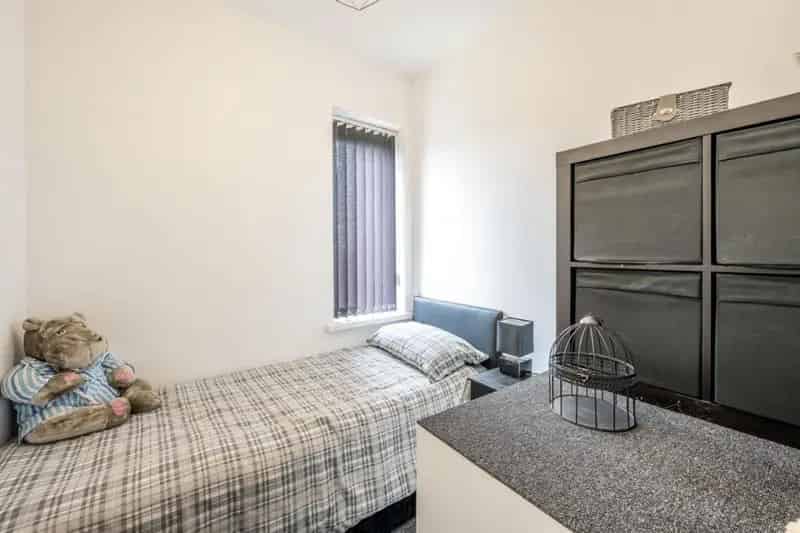 3 Bed Semi-Detached House for Sale Brettell Lane