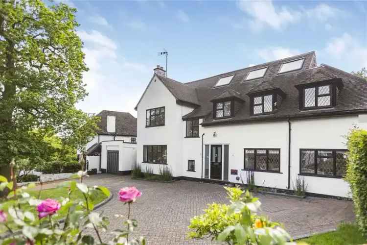 5 bedroom detached house for sale