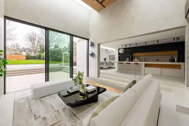 Detached House for Sale in Brondesbury Park London NW2