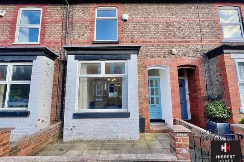 2 Bedroom Victorian Terraced House For Sale