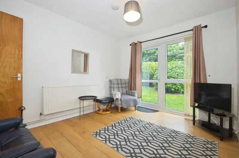 1 Bedroom Ground Floor Retirement Apartment near Llanishen
