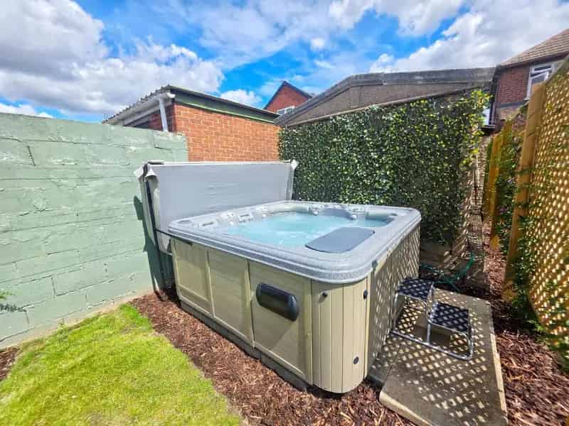 3 Bed Semi-Detached House for Sale in Birdwell