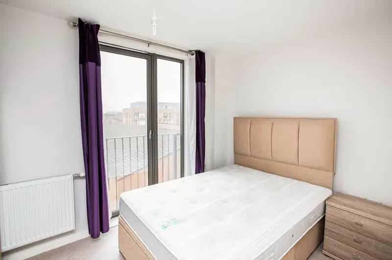 1 Bedroom Flat to Rent London E16 - Luxury Apartment Near Excel
