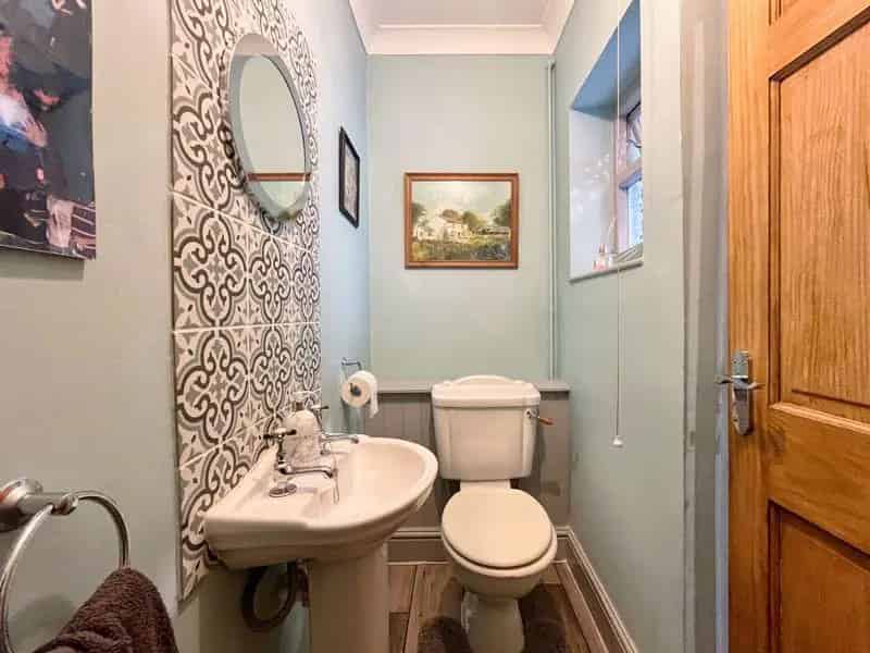 5 Bed Detached House for Sale in Bryncoch