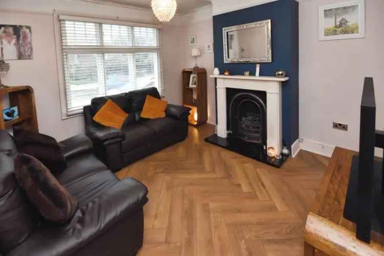 3 Bed House Gas Central Heating Enclosed Garden Permit Parking
