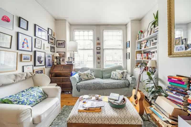 Two Bedroom Period Flat in Clapham Diamond Conservation Area