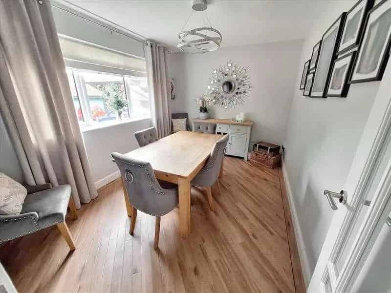 4 Bed Family Home for Sale in Lychpit