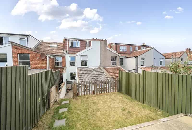 4 bedroom house for sale