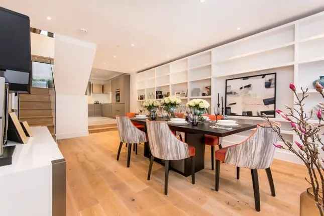 3 Bedroom House for Sale in Marylebone London NW8