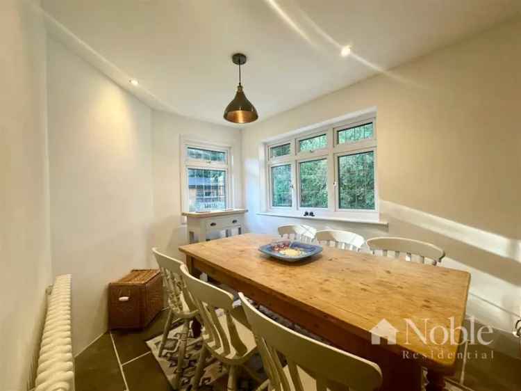 3 Bedroom Semi-Detached House for Sale in Ingrave