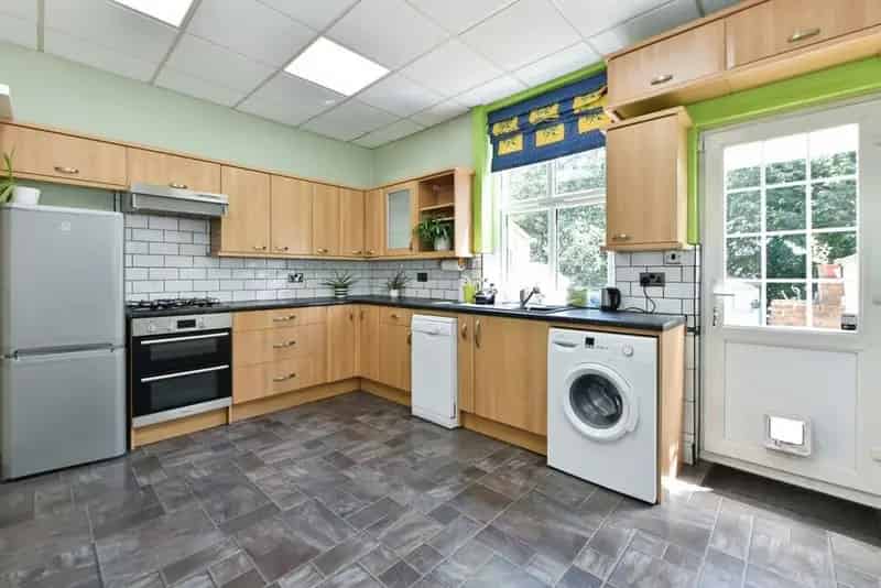 2 Bedroom Mid Terrace House for Sale Hyde Greater Manchester