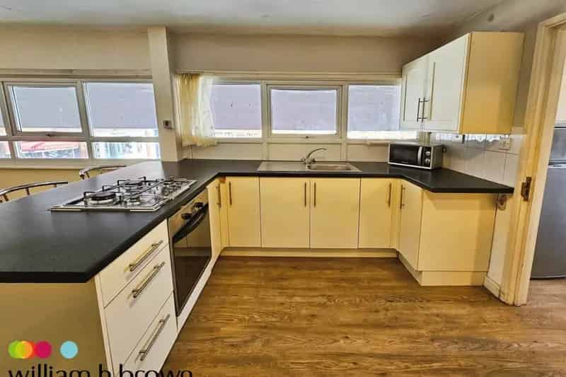 One Bedroom Flat Harwich - Close to Amenities and Train Station