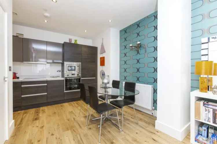 1 bedroom flat/apartment in De Beauvoir