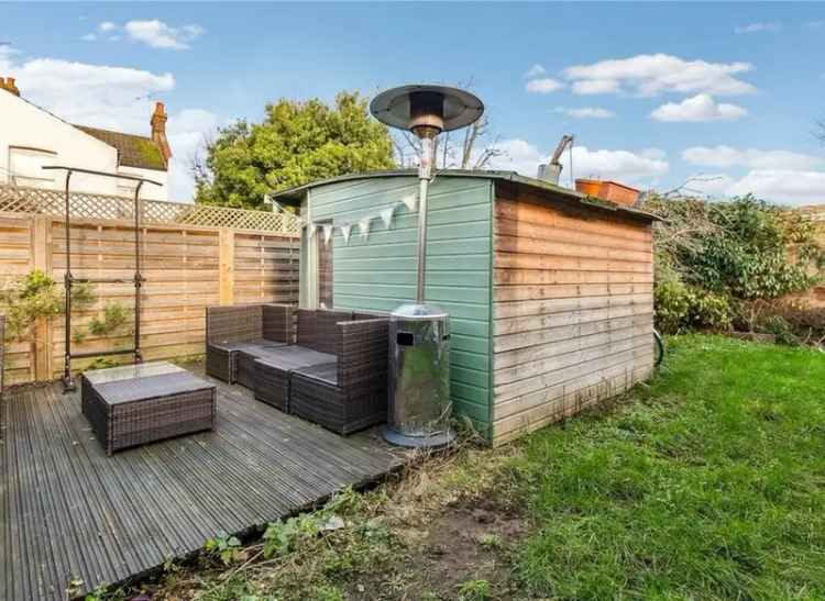 Luxury Coach House - 3 Double Bedrooms - Private Garden