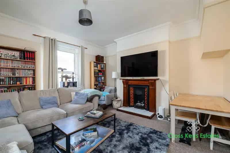 2 Bedroom Apartment House to Rent in Stoke Plymouth
