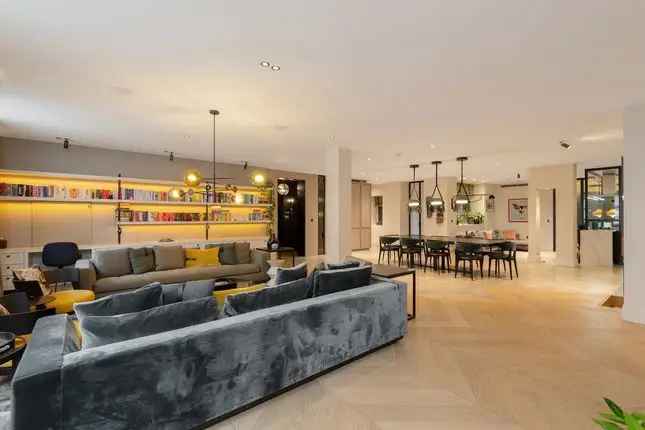 Flat for sale in Portland Place, London W1B