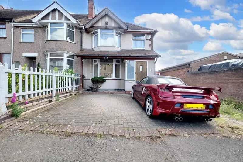 3 Bedroom End of Terrace House for Sale