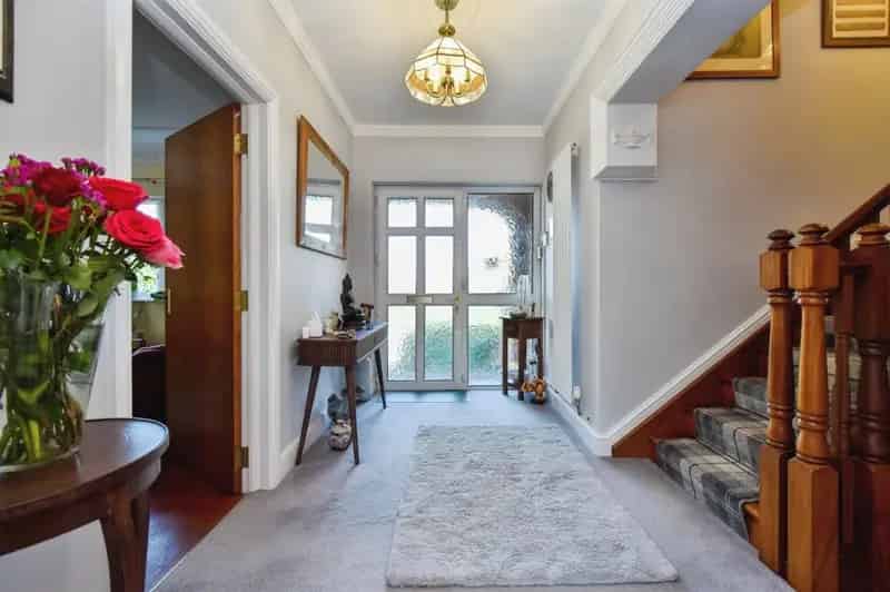 4 bedroom detached house